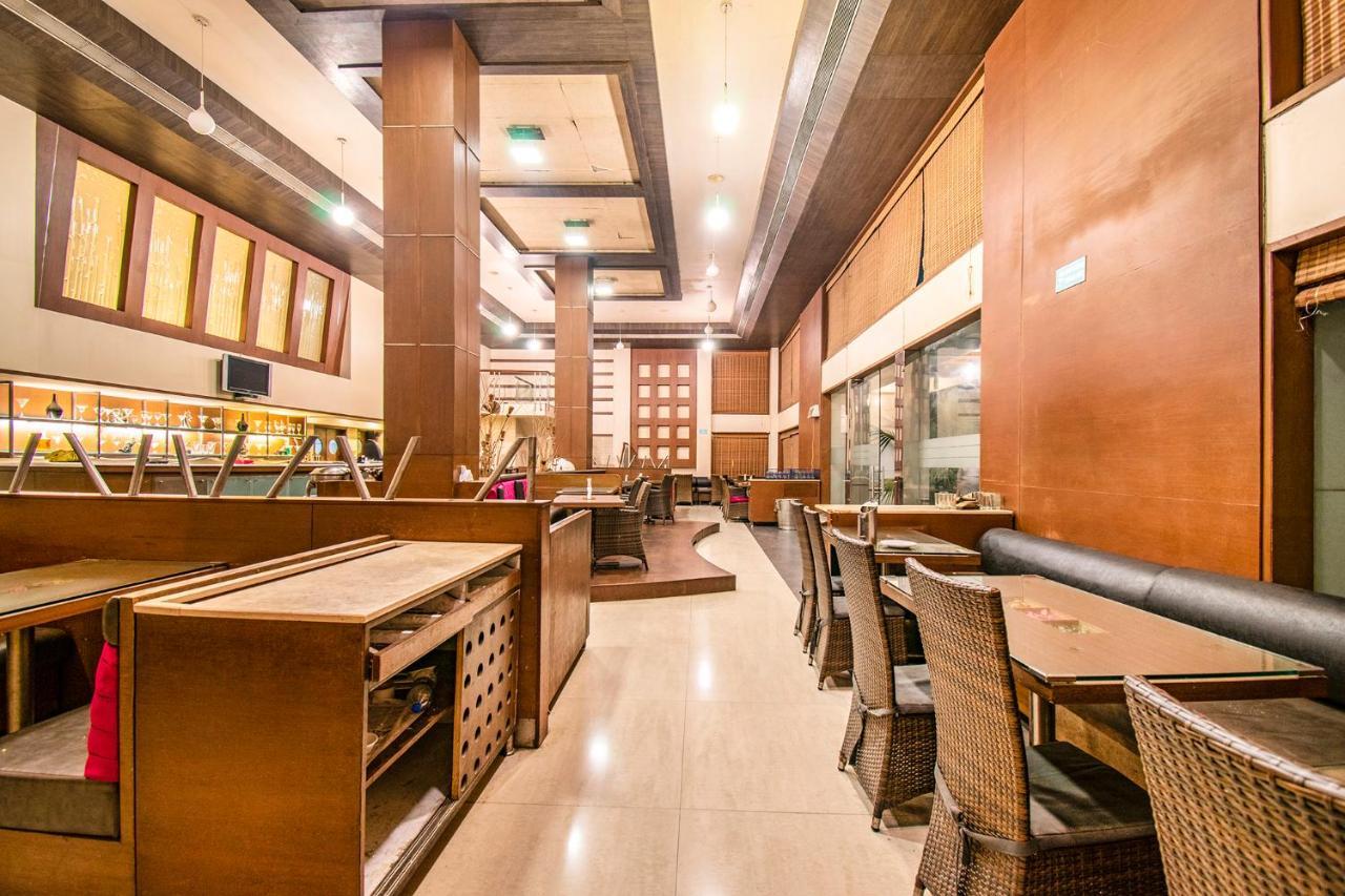 ファブホテル サダナンド ヒンジャワディ Pimpri-Chinchwad エクステリア 写真